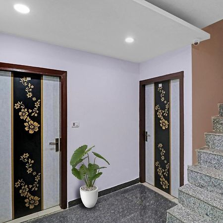 Hotel Stay House Nueva Delhi Exterior foto