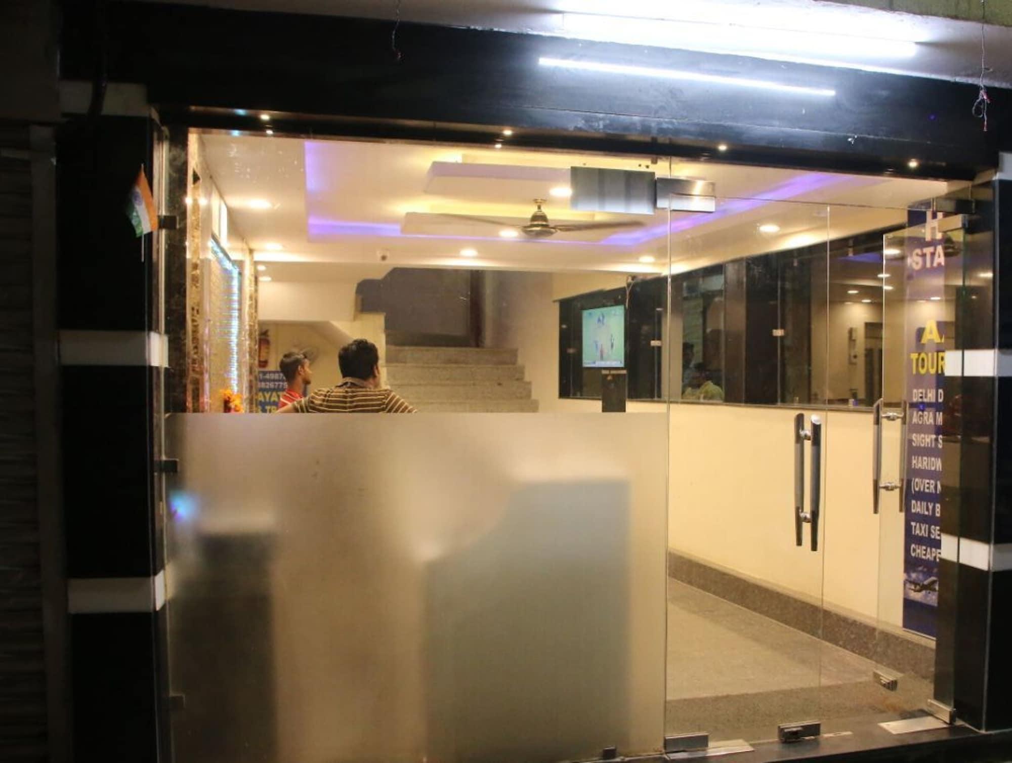Hotel Stay House Nueva Delhi Exterior foto