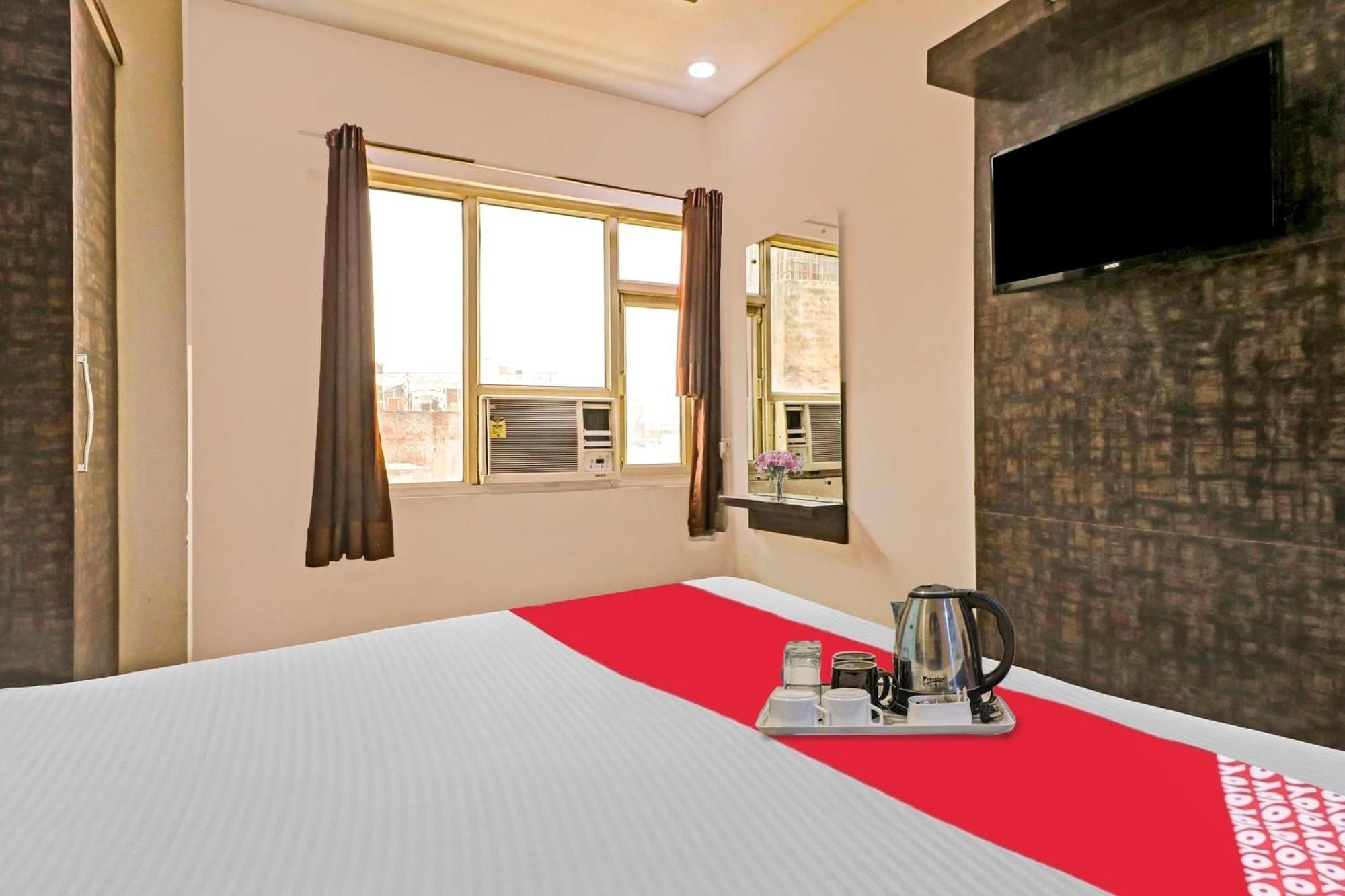Hotel Stay House Nueva Delhi Exterior foto
