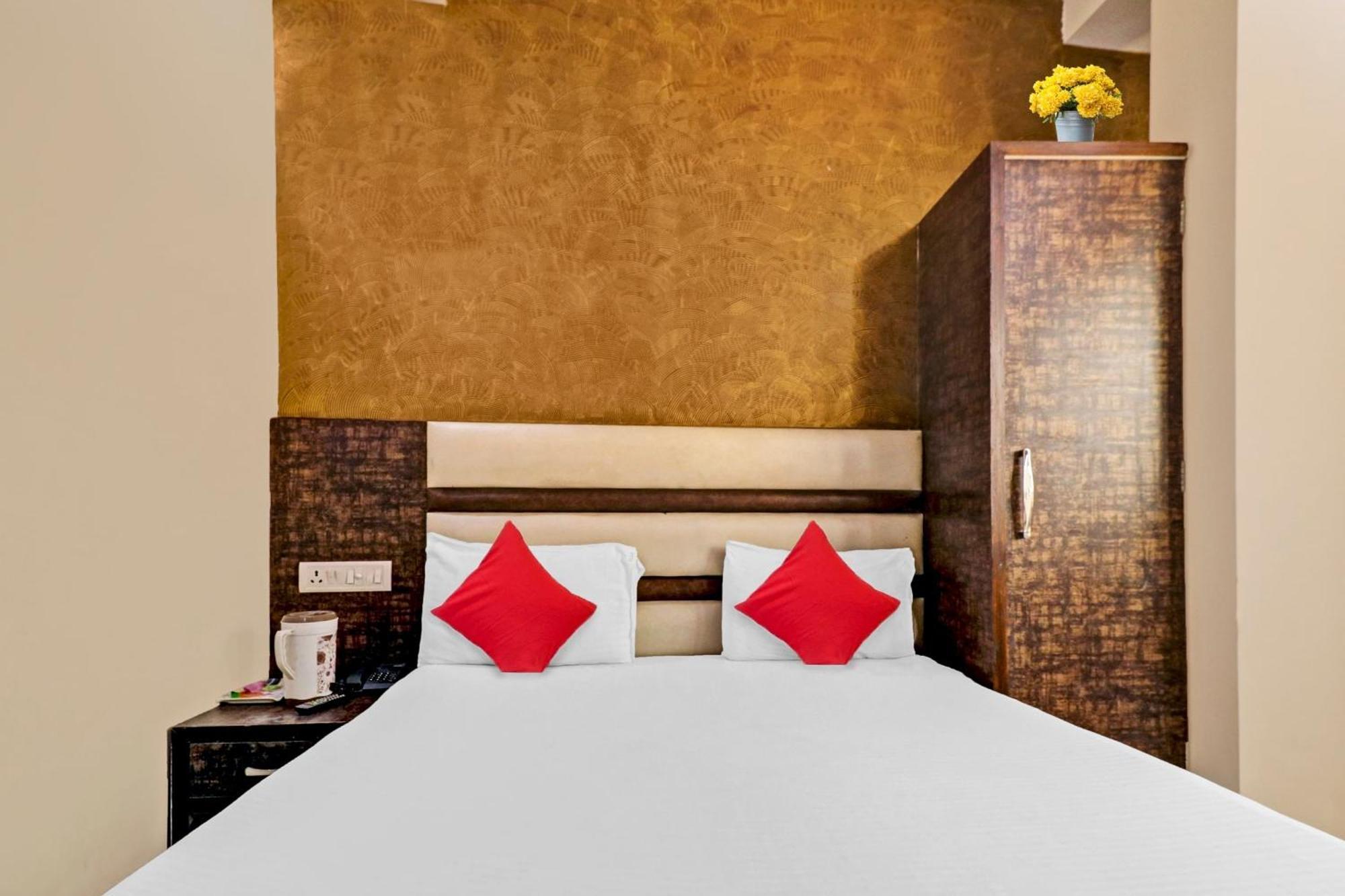 Hotel Stay House Nueva Delhi Exterior foto
