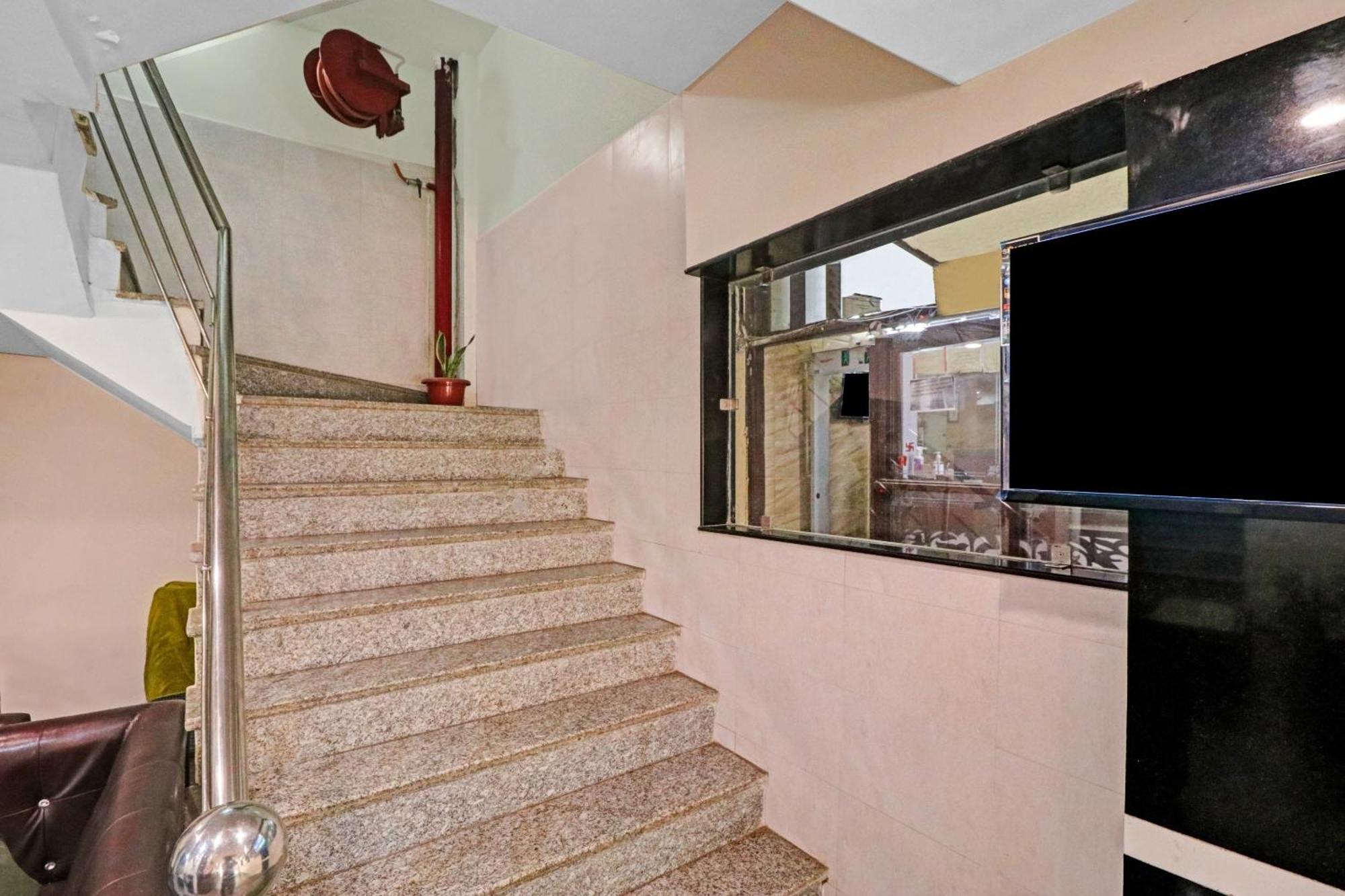 Hotel Stay House Nueva Delhi Exterior foto